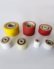 Clean room special rubber bearing, roller